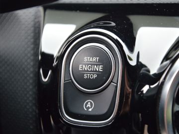 Mercedes-Benz CLA Shooting Brake 180 Business Line AUTOMAAT | PROGRESSIVE | LED | N